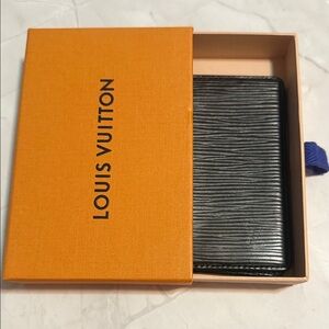 Louis Vuitton Black Epi Leather Card & Key Holder No dustbag